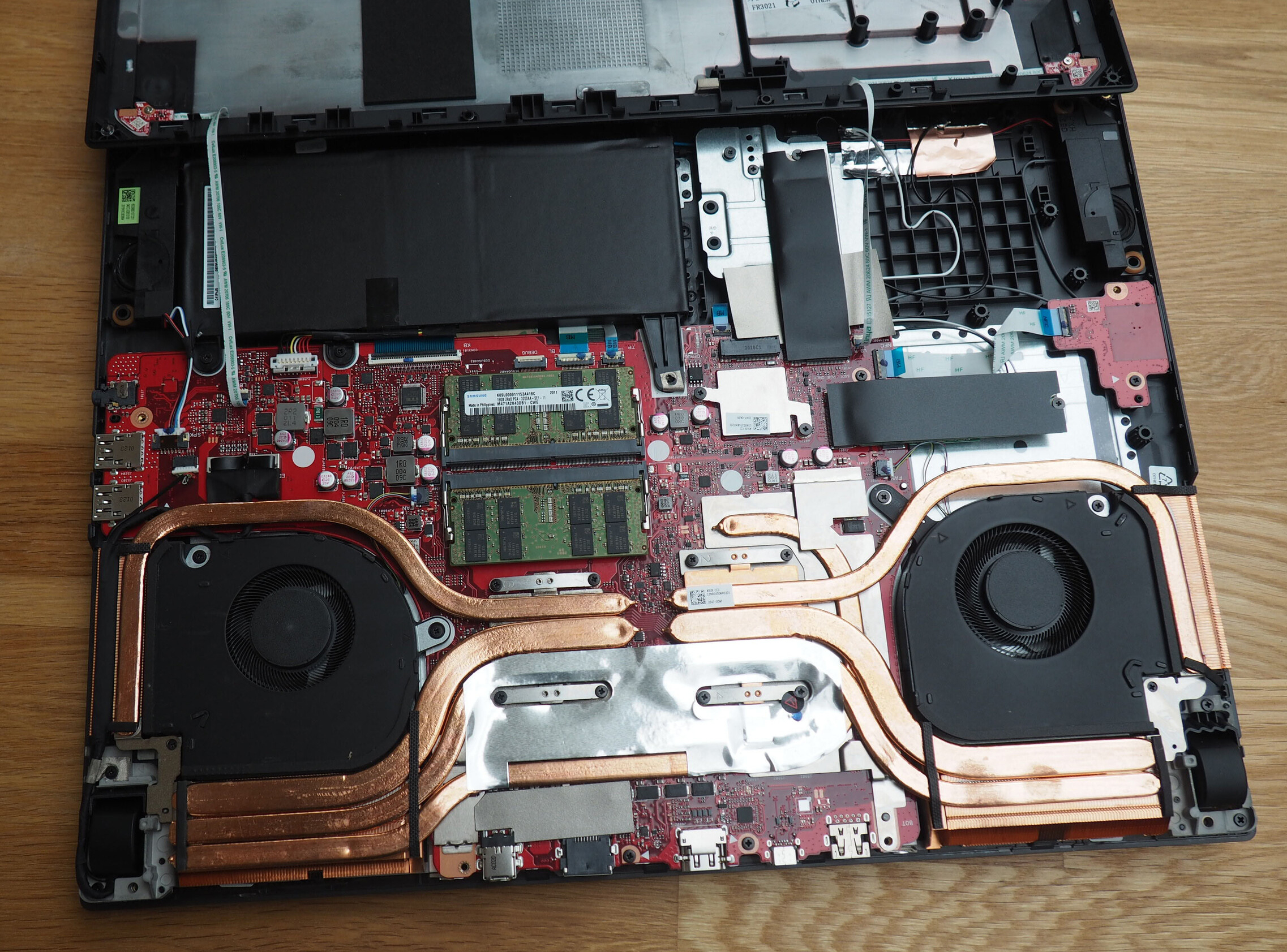 How to replace and fix ASUS G731G G712L G532L G732L 40pin 0.5mm LED 6017B1432701 1422-03CR0AS 1422-03CN0AS 14005-03080000 LCD Cable (Asus Strix Scar 17 G732LXS)